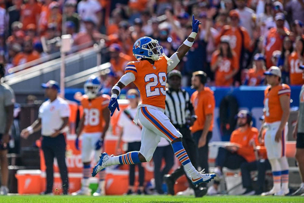 Denver Broncos cornerback Ja'Quan McMillian (29) celebrates after a defensive play during a game between the Las Vegas Raiders and the Denver Broncos at Empower Field at Mile High on October 6, 2024 in Denver, Colorado. 