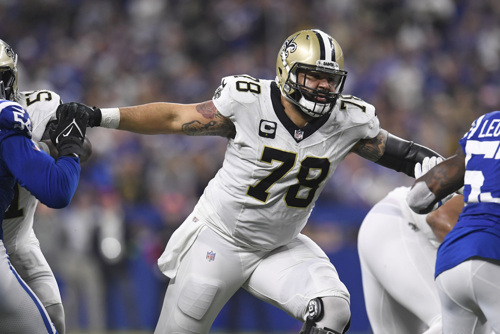 New Orleans Saints Center Erik McCoy (78) blocks during the NFL game between the New Orleans Saints and the Indianapolis Colts on October 29, 2023, at Lucas Oil Stadium in Indianapolis, Indiana.