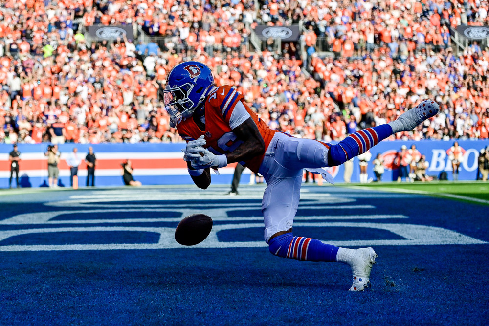 Denver Broncos wide receiver Troy Franklin (16) dives but is unable to secure the ball on a deep pass in the end zone in the third quarter during a game between the Las Vegas Raiders and the Denver Broncos at Empower Field at Mile High on October 6, 2024 in Denver, Colorado. 